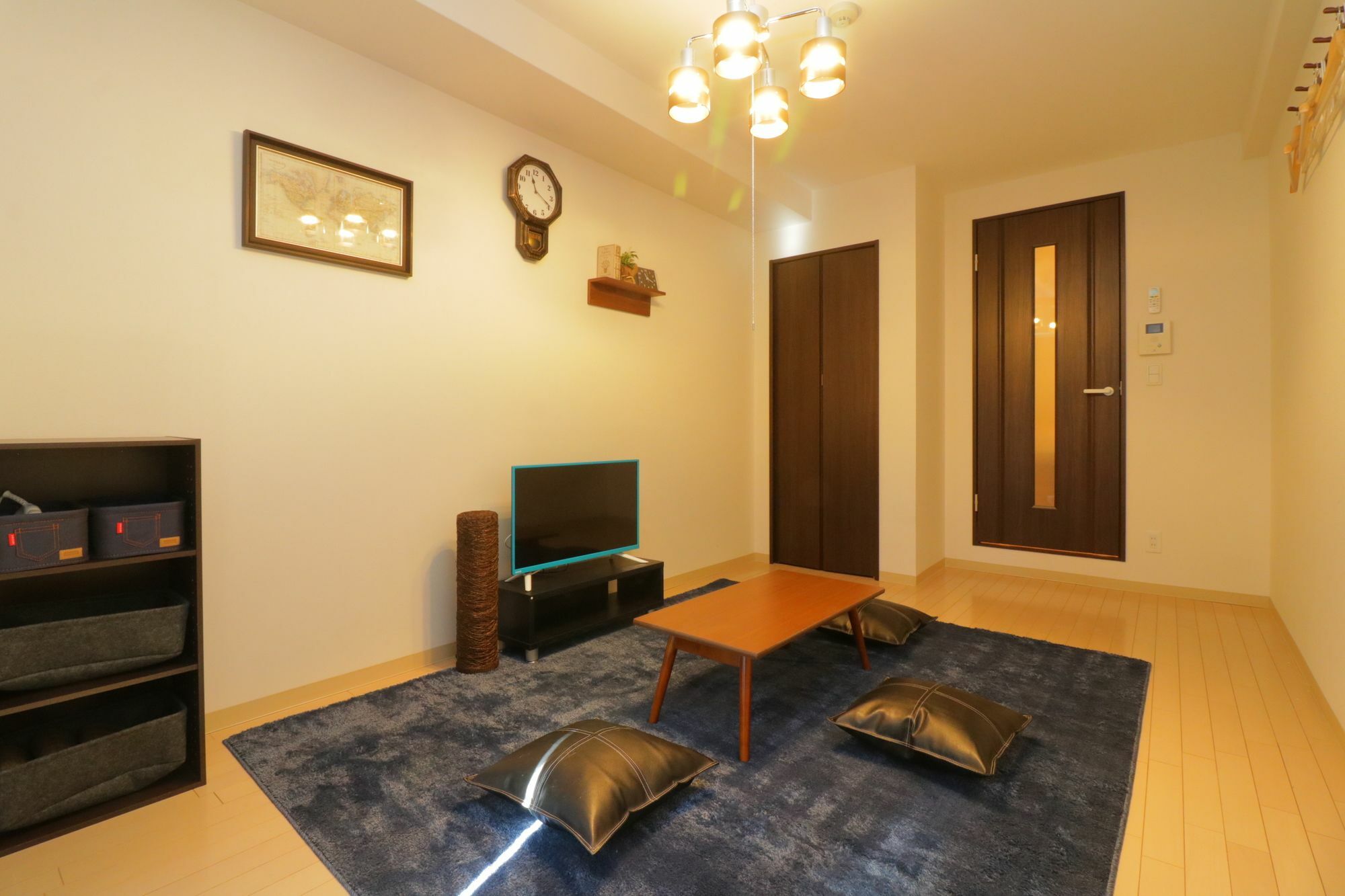 Hg Cozy Hotel No 38 通天閣前 โอซาก้า ภายนอก รูปภาพ