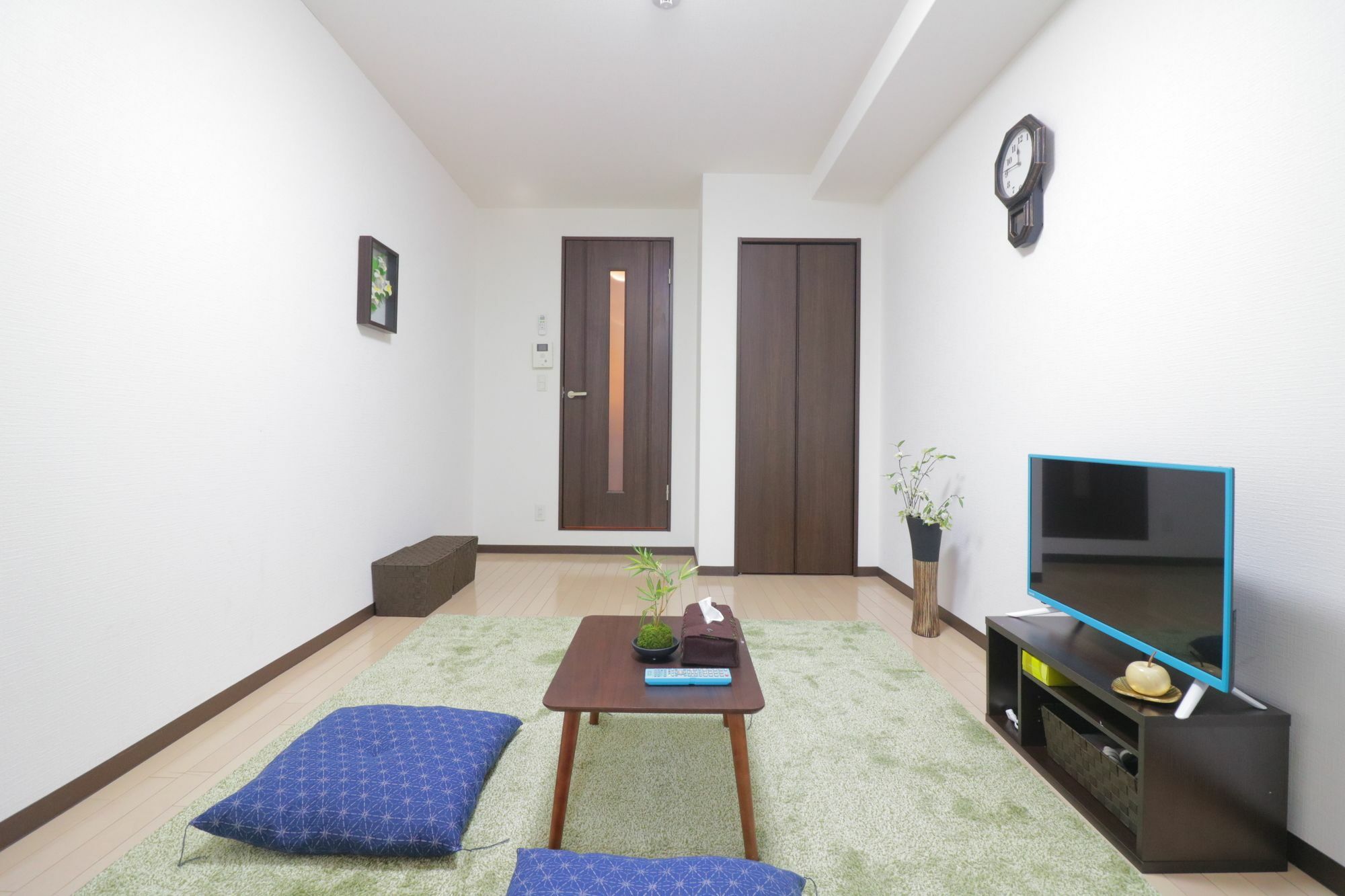 Hg Cozy Hotel No 38 通天閣前 โอซาก้า ภายนอก รูปภาพ